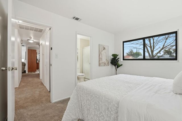 6626 Dawson Way, Sacramento, CA 95823