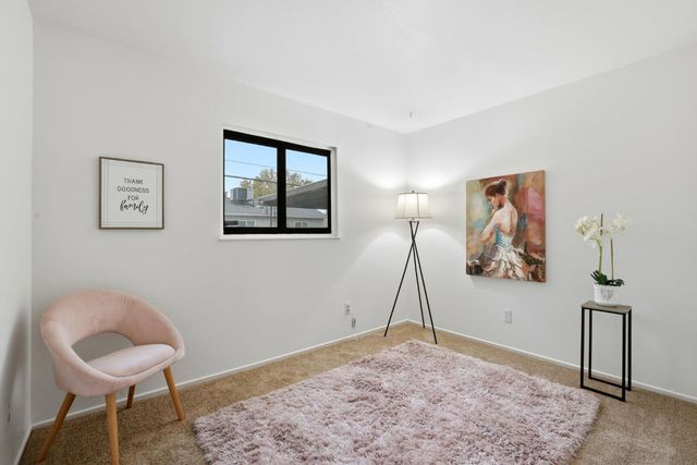 6626 Dawson Way, Sacramento, CA 95823