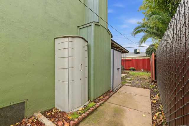 6626 Dawson Way, Sacramento, CA 95823