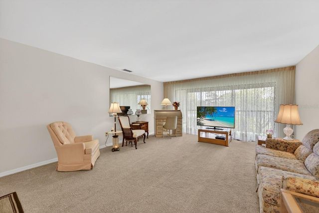 1111 W FAITH CIRCLE 2006, Bradenton, FL 34212