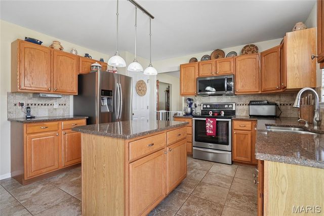 6099 Timber Hollow Lane, High Ridge, MO 63049