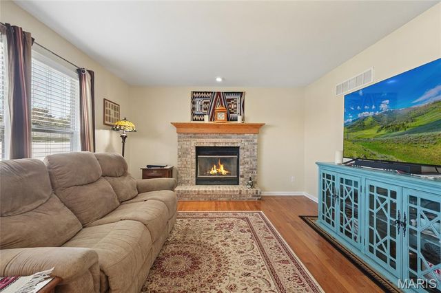 6099 Timber Hollow Lane, High Ridge, MO 63049