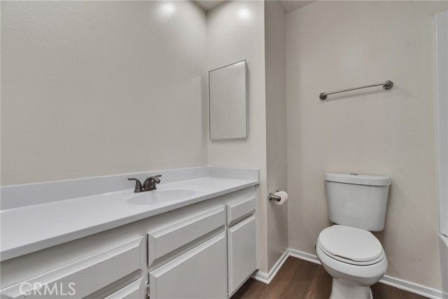 1305 W Latham Avenue 1305, Hemet, CA 92543