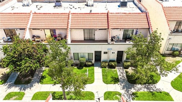 1305 W Latham Avenue 1305, Hemet, CA 92543