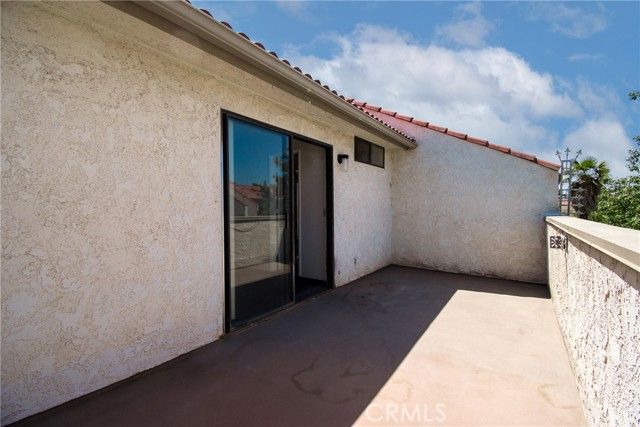 1305 W Latham Avenue 1305, Hemet, CA 92543