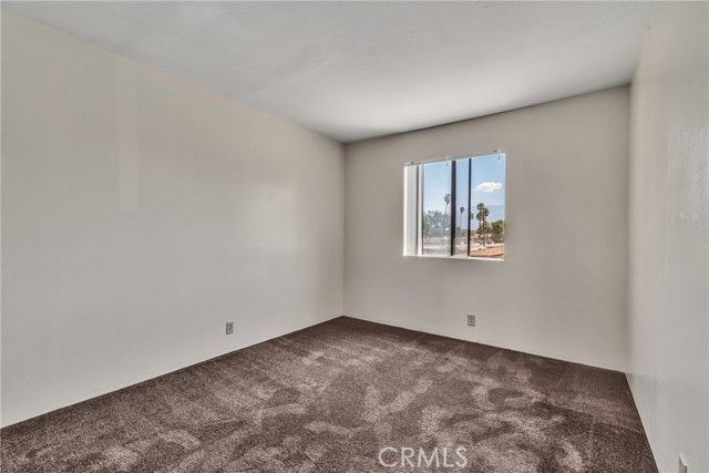 1305 W Latham Avenue 1305, Hemet, CA 92543