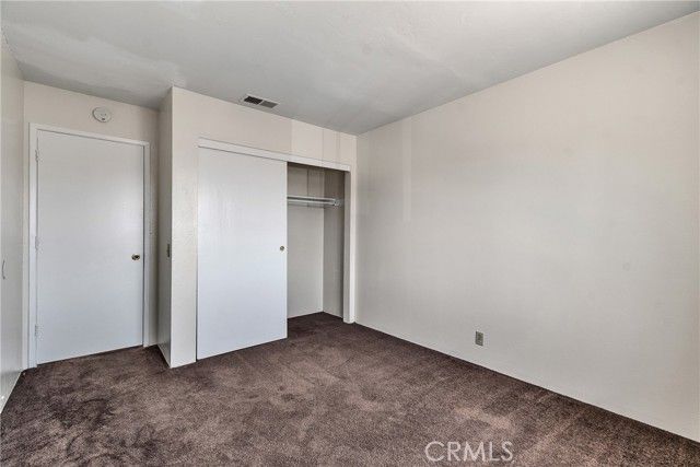 1305 W Latham Avenue 1305, Hemet, CA 92543