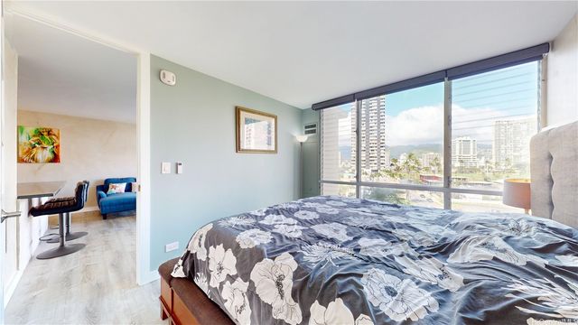 1925 Kalakaua Avenue 807, Honolulu, HI 96815