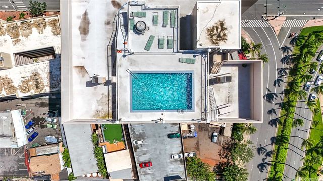 1925 Kalakaua Avenue 807, Honolulu, HI 96815