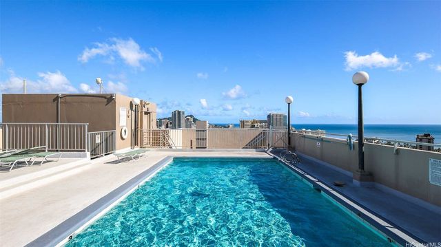 1925 Kalakaua Avenue 807, Honolulu, HI 96815