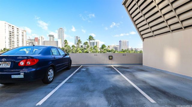 1925 Kalakaua Avenue 807, Honolulu, HI 96815