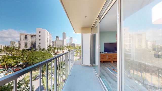 1925 Kalakaua Avenue 807, Honolulu, HI 96815