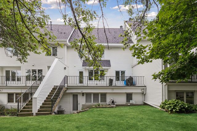 925 Dartmouth Avenue SE, Minneapolis, MN 55414