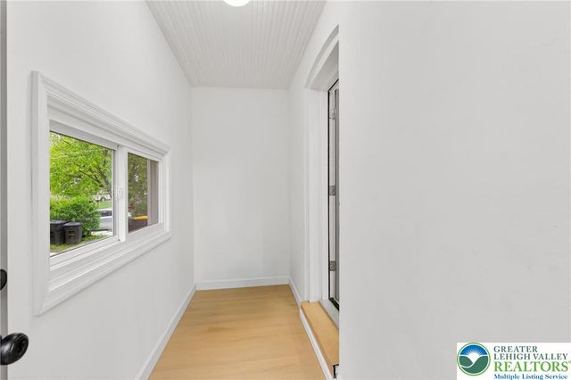 715 Itaska, Bethlehem City, PA 18015