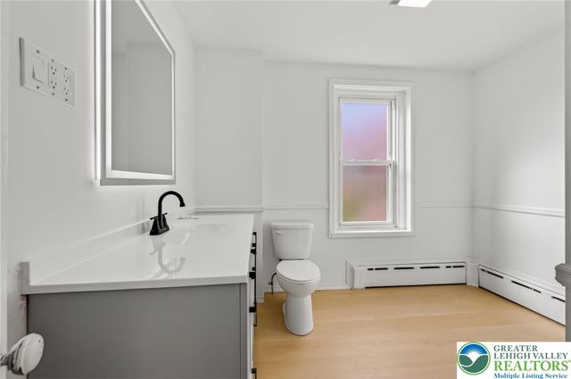 715 Itaska, Bethlehem City, PA 18015