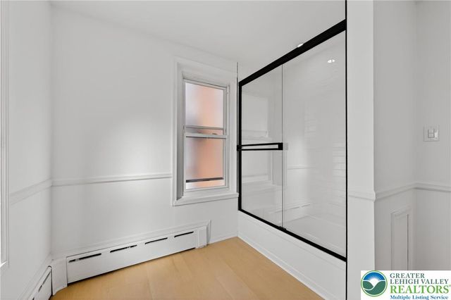 715 Itaska, Bethlehem City, PA 18015