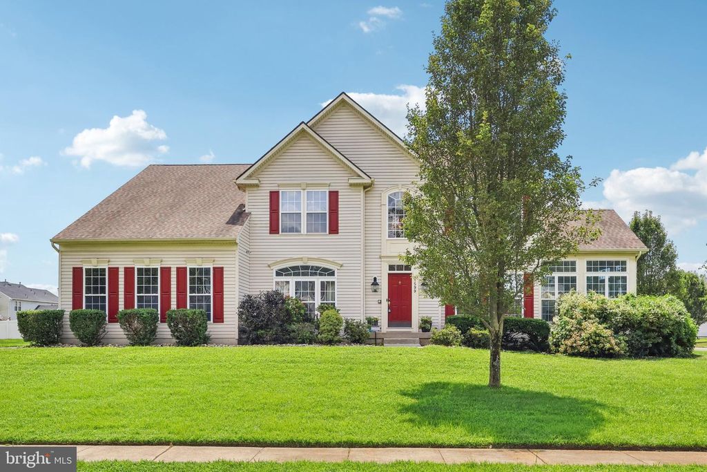 1599 CHEROKEE LN, Vineland, NJ 08361