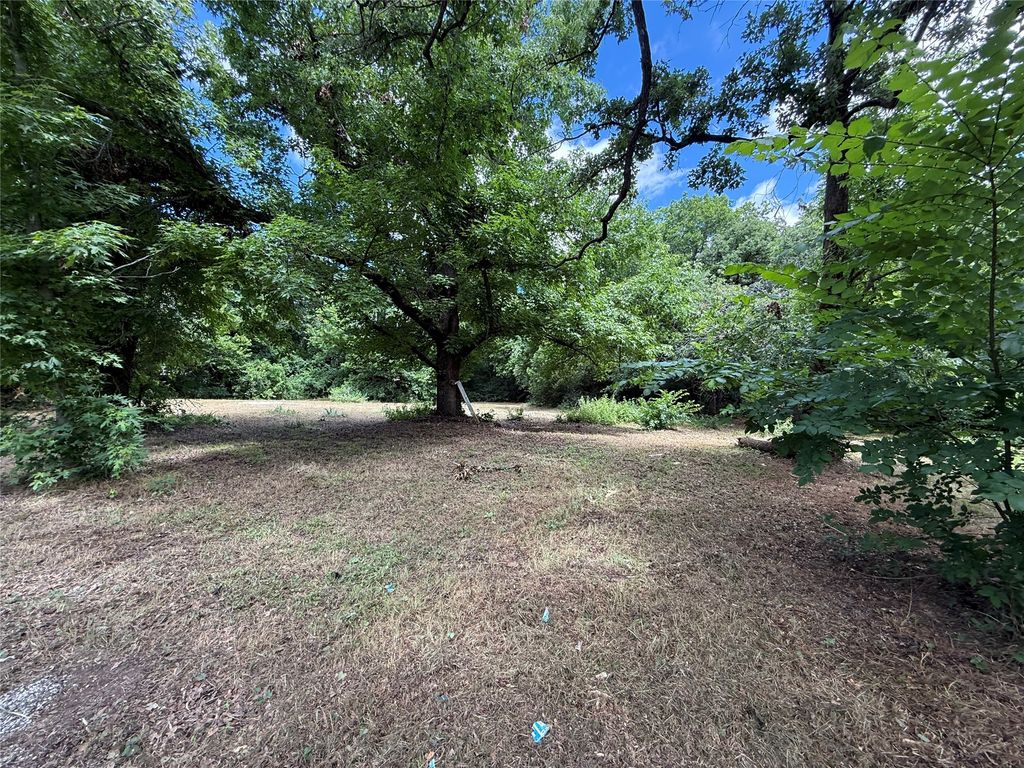 7813 Lowery Road, Fort Worth, TX 76120