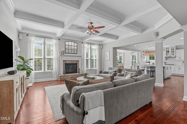 1813 Venezia Way, Apex, NC 27502
