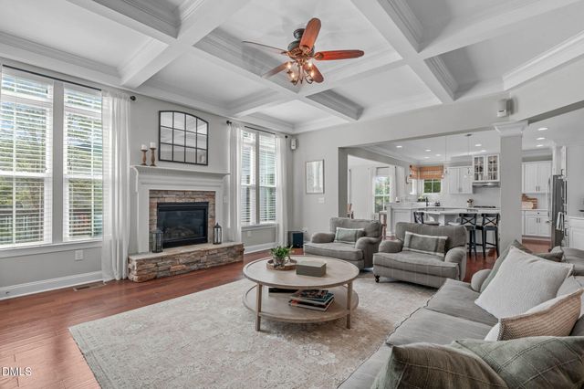 1813 Venezia Way, Apex, NC 27502