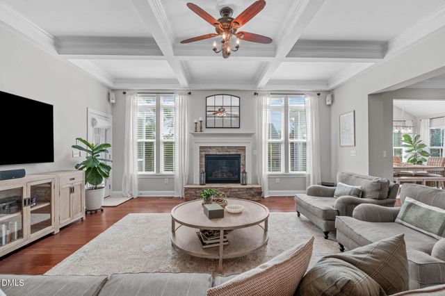 1813 Venezia Way, Apex, NC 27502