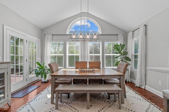 1813 Venezia Way, Apex, NC 27502