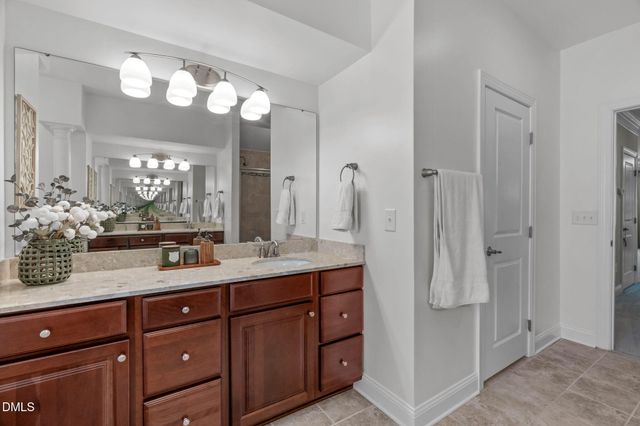 1813 Venezia Way, Apex, NC 27502