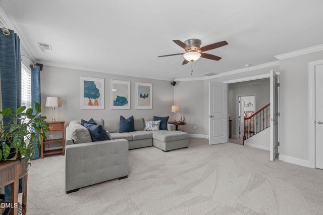 1813 Venezia Way, Apex, NC 27502