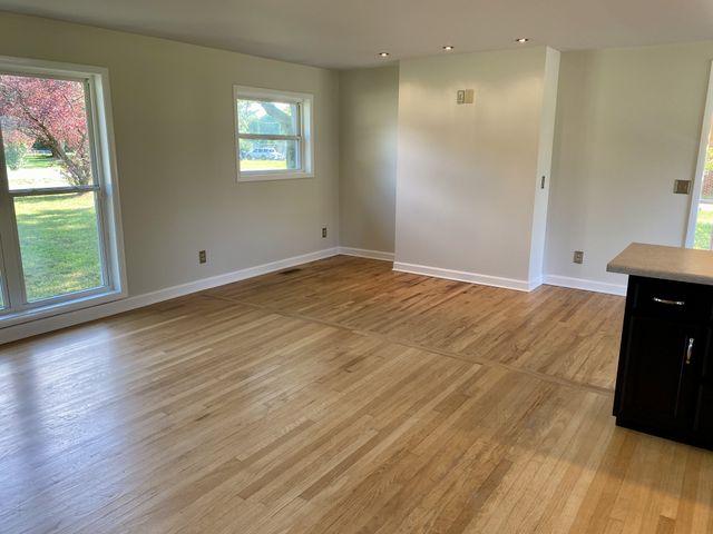 1009 Due West Cir, Lafayette, TN 37083