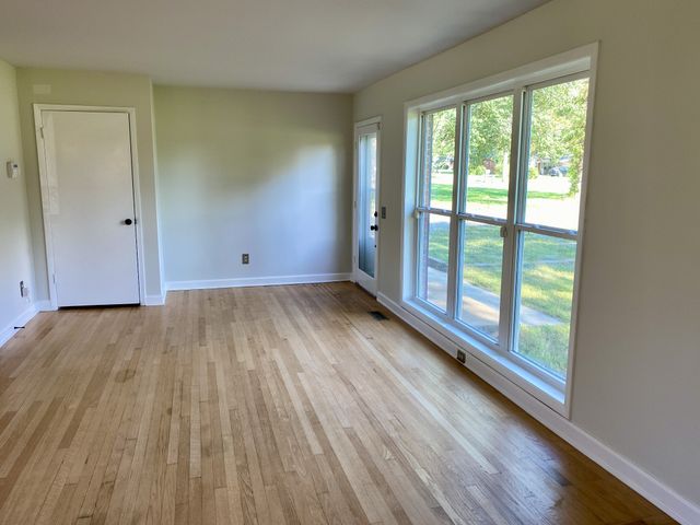 1009 Due West Cir, Lafayette, TN 37083