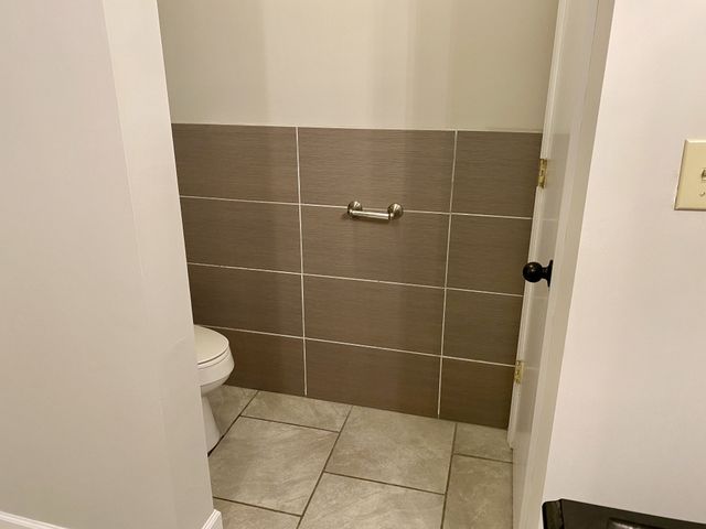 1009 Due West Cir, Lafayette, TN 37083