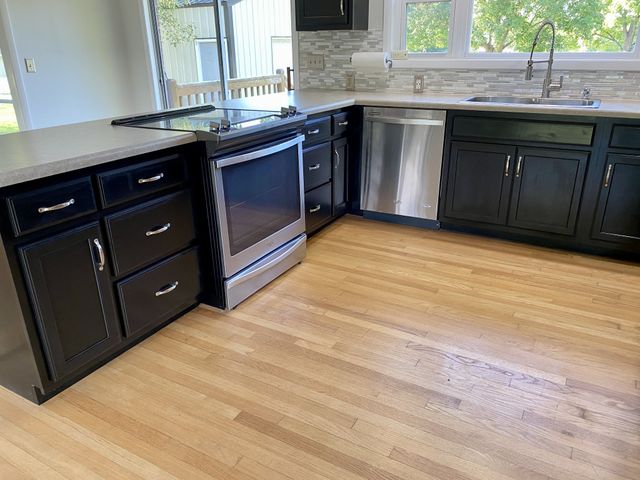 1009 Due West Cir, Lafayette, TN 37083