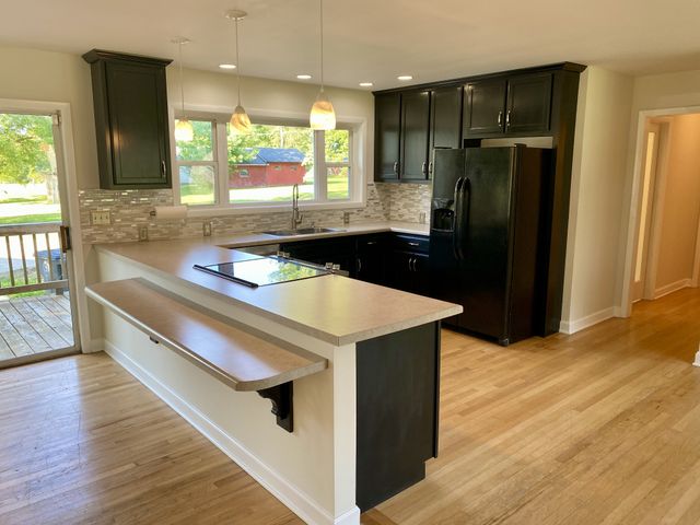1009 Due West Cir, Lafayette, TN 37083