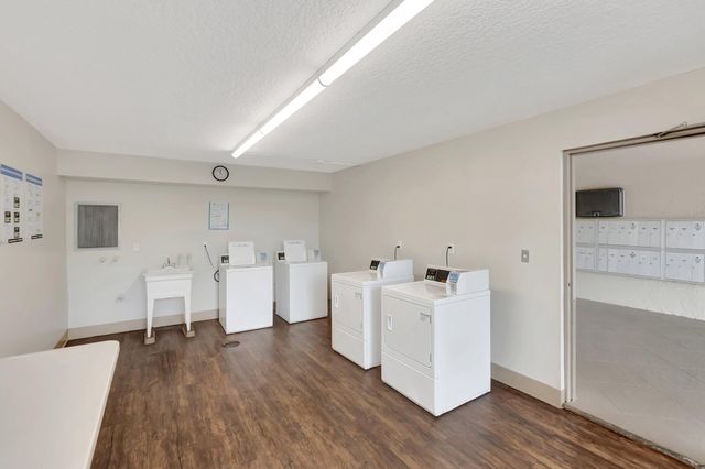 6 Royal Palm Way 204, Boca Raton, FL 33432