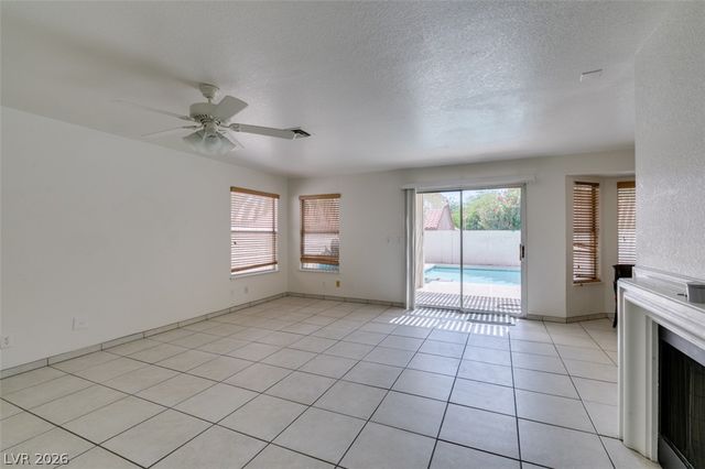 534 Baldridge Drive, Henderson, NV 89014