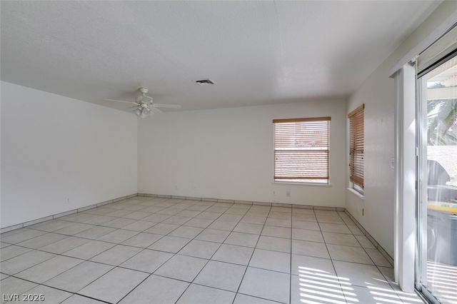 534 Baldridge Drive, Henderson, NV 89014