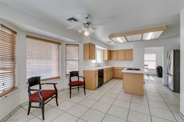 534 Baldridge Drive, Henderson, NV 89014