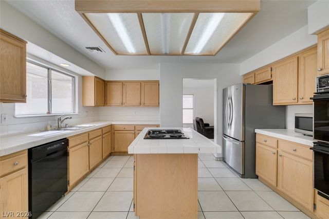 534 Baldridge Drive, Henderson, NV 89014