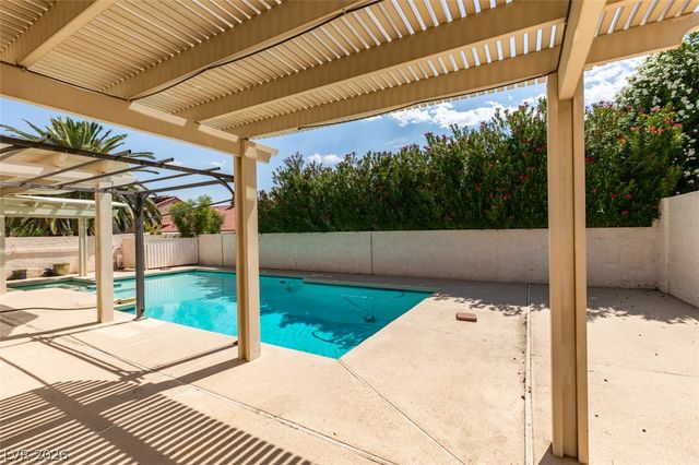 534 Baldridge Drive, Henderson, NV 89014