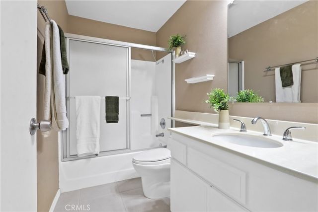 5744 E Creekside 67, Orange, CA 92869