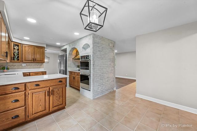415 Laconia Lane, Schaumburg, IL 60193