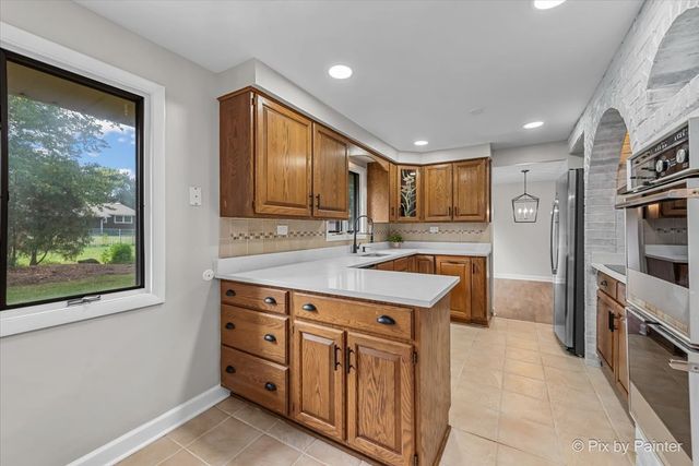 415 Laconia Lane, Schaumburg, IL 60193