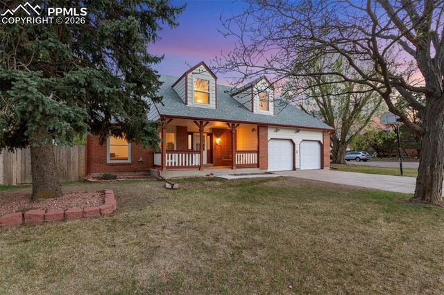 205 Tamarron Drive, Colorado Springs, CO 80919