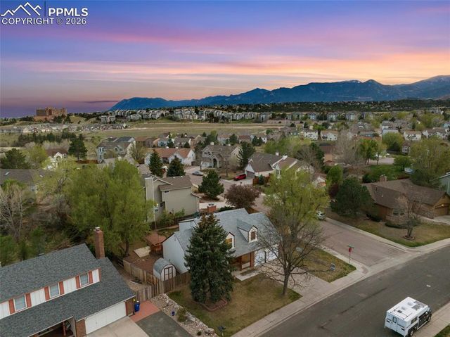 205 Tamarron Drive, Colorado Springs, CO 80919
