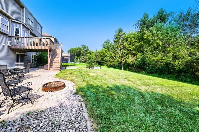 1034 Windmill Creek N, Waconia, MN 55387