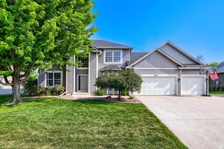1034 Windmill Creek N, Waconia, MN 55387