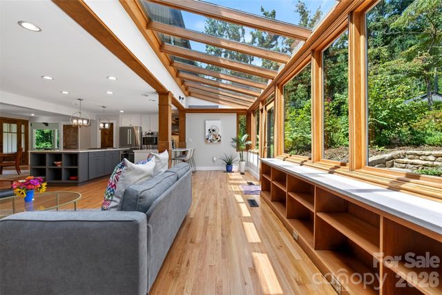 299 Webb Cove Road, Asheville, NC 28804