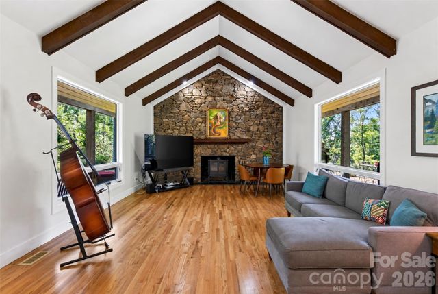 299 Webb Cove Road, Asheville, NC 28804