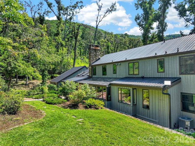 299 Webb Cove Road, Asheville, NC 28804