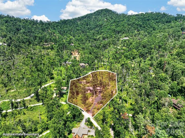 299 Webb Cove Road, Asheville, NC 28804